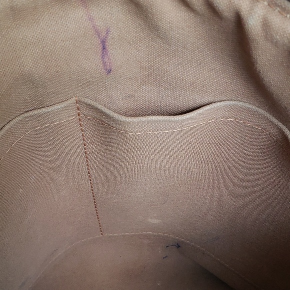 **Sold**Louis Vuitton Palermo Pm - Picture 7 of 8